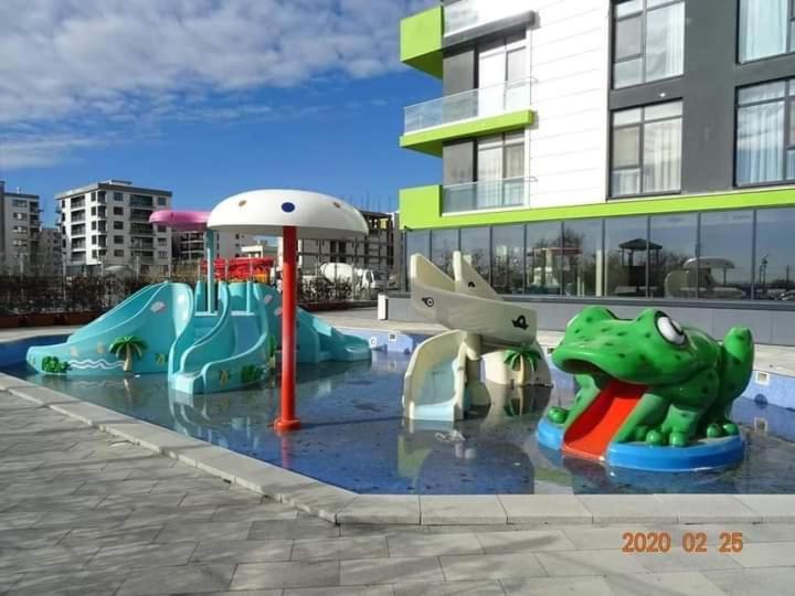 Alezzi Beach Resort Gorgeous Family Aparment Cu Piscina Năvodari Buitenkant foto