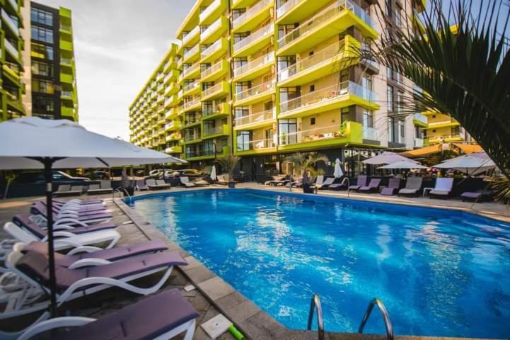 Alezzi Beach Resort Gorgeous Family Aparment Cu Piscina Năvodari Buitenkant foto